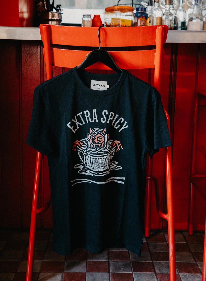 Japanese Hot Noodles Foodie Tee - Gift for friend